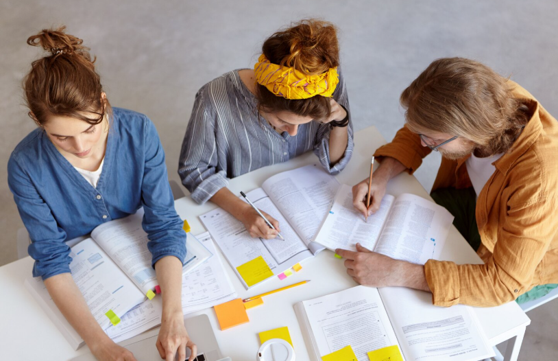 как продвигать культурный проект в 2026